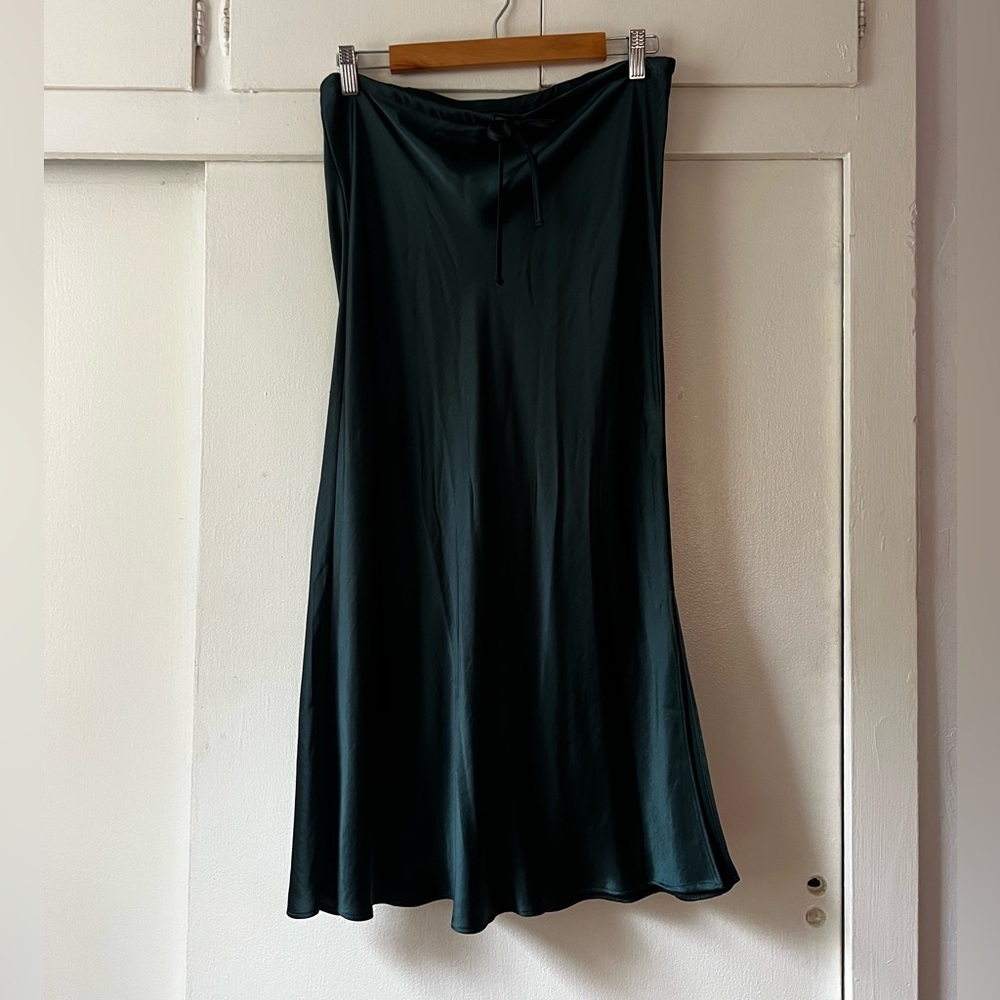 Madewell Drawstring Satin Midi Slip Skirt in Smoky Spruce Green Size 10 - Picture 3 of 7